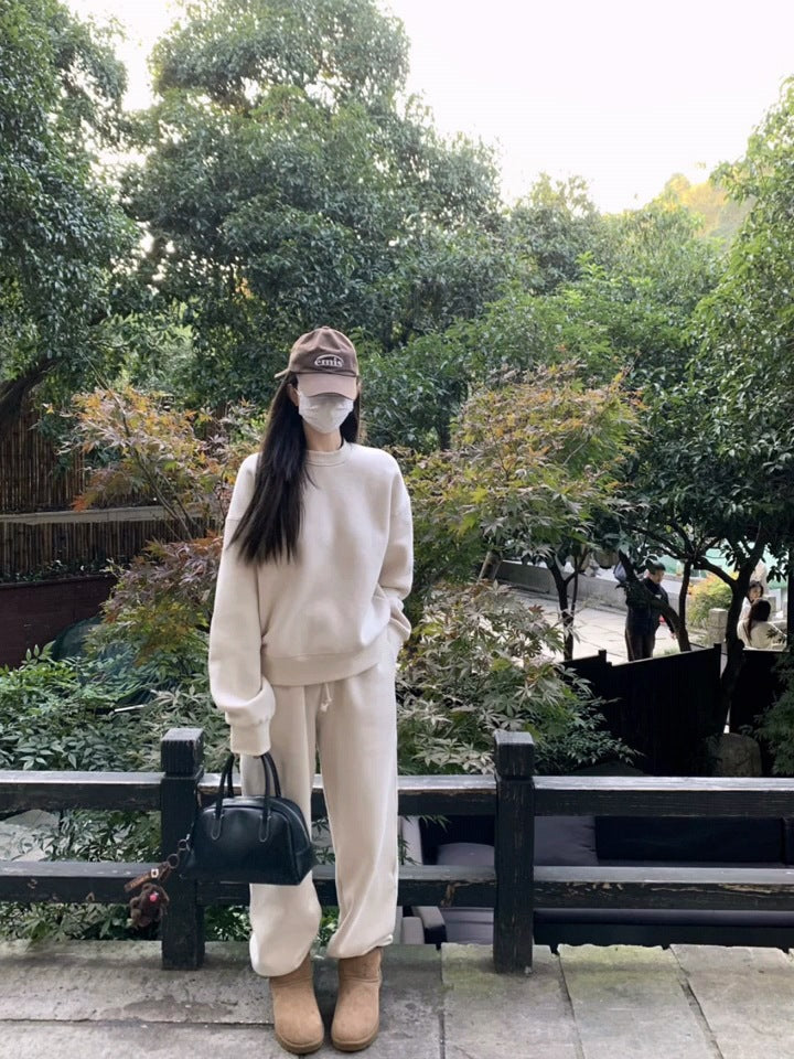 Casual sports sweater set