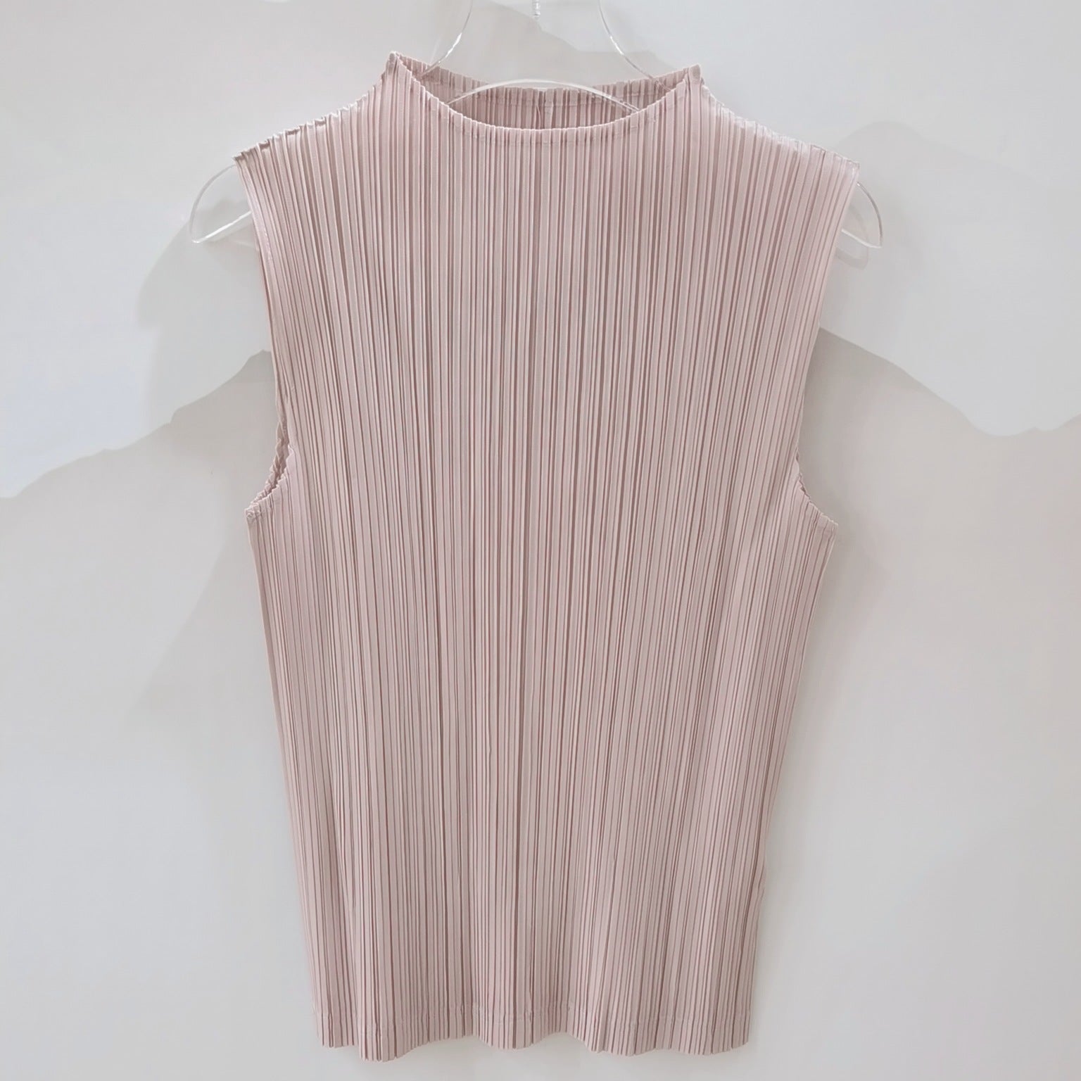 High Neck Sleeveless Retro High-End T-Shirt