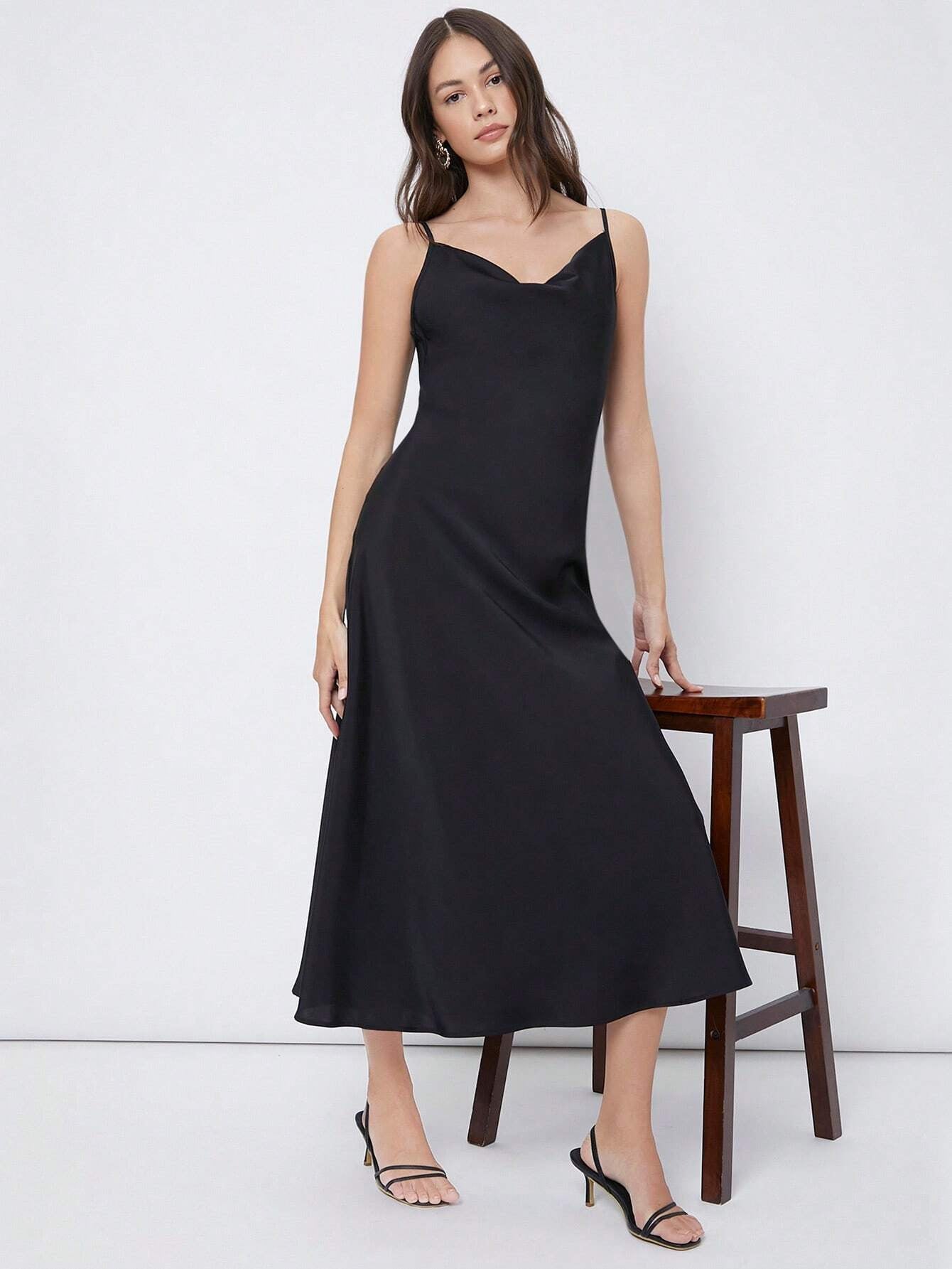 Neck sling dress
