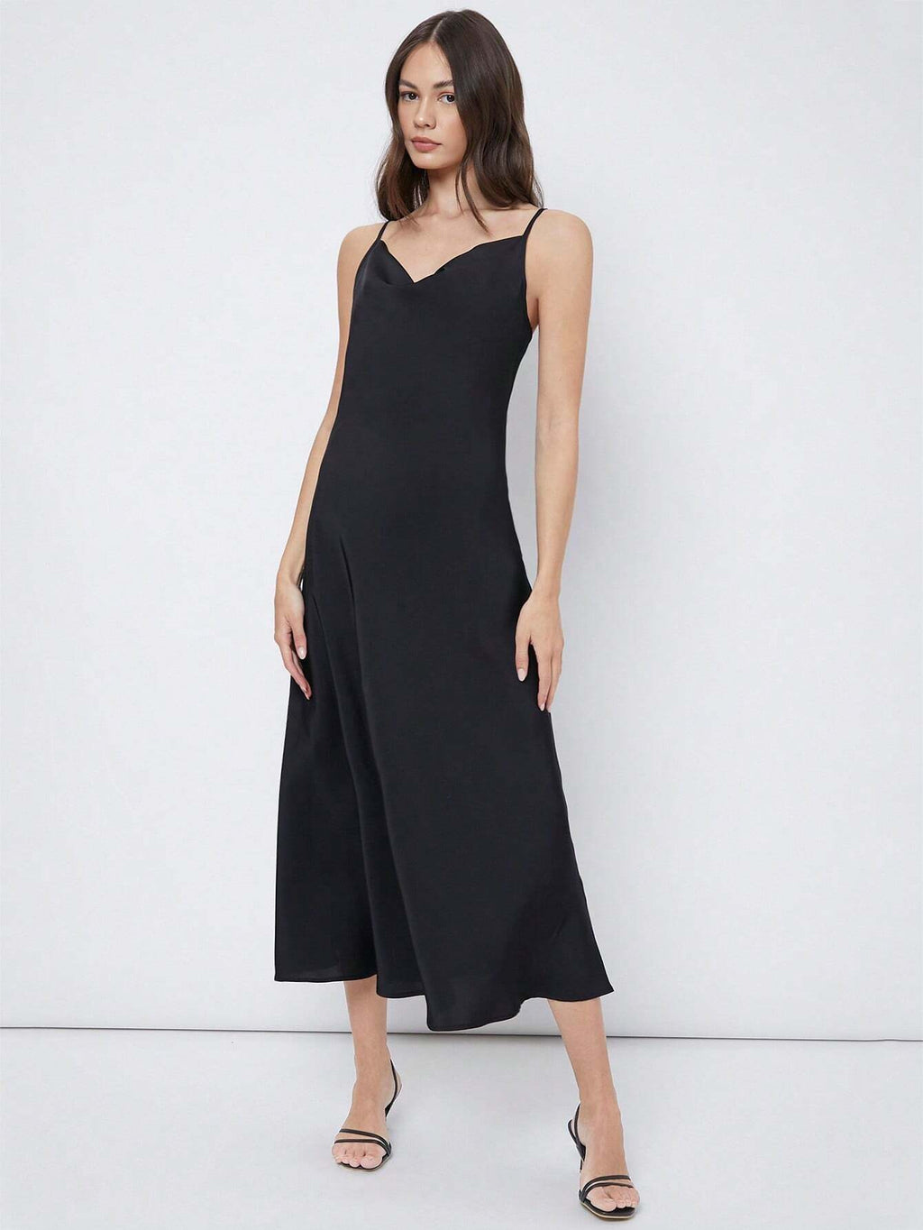 Neck sling dress